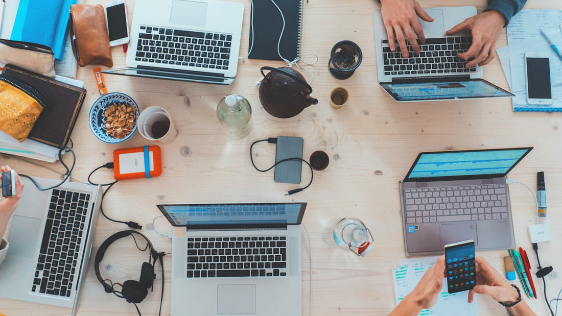 Student laptop buying guide Gold Coast - refurbished laptops for school and uni